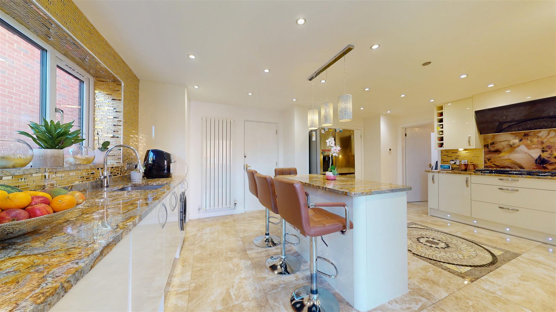 Braford Gardens, Shenley Brook End, Milton Keynes